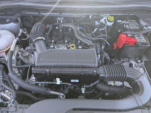 Certified 2025 Ford Escape ST-Line FWD image 21