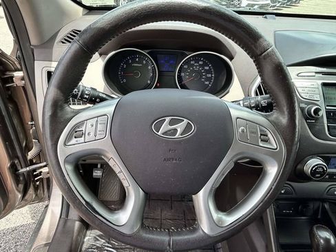 Used 2023 Subaru Outback Wilderness AWD/4WD image 45