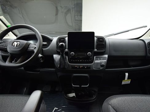 New 2026 RAM ProMaster 3500 w/ Premium Convenience Group image 36