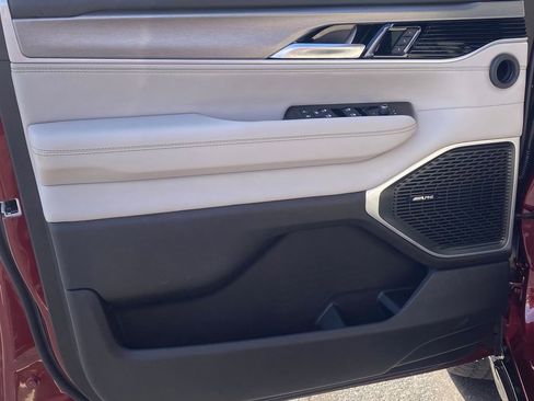 New 2026 Jeep Grand Wagoneer Limited image 12