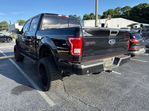 Used 2017 Ford F150 XLT w/ Equipment Group 302A Luxury AWD/4WD image 4