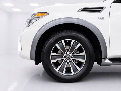 Used 2018 Nissan Armada SL w/ Premium Package AWD/4WD image 9
