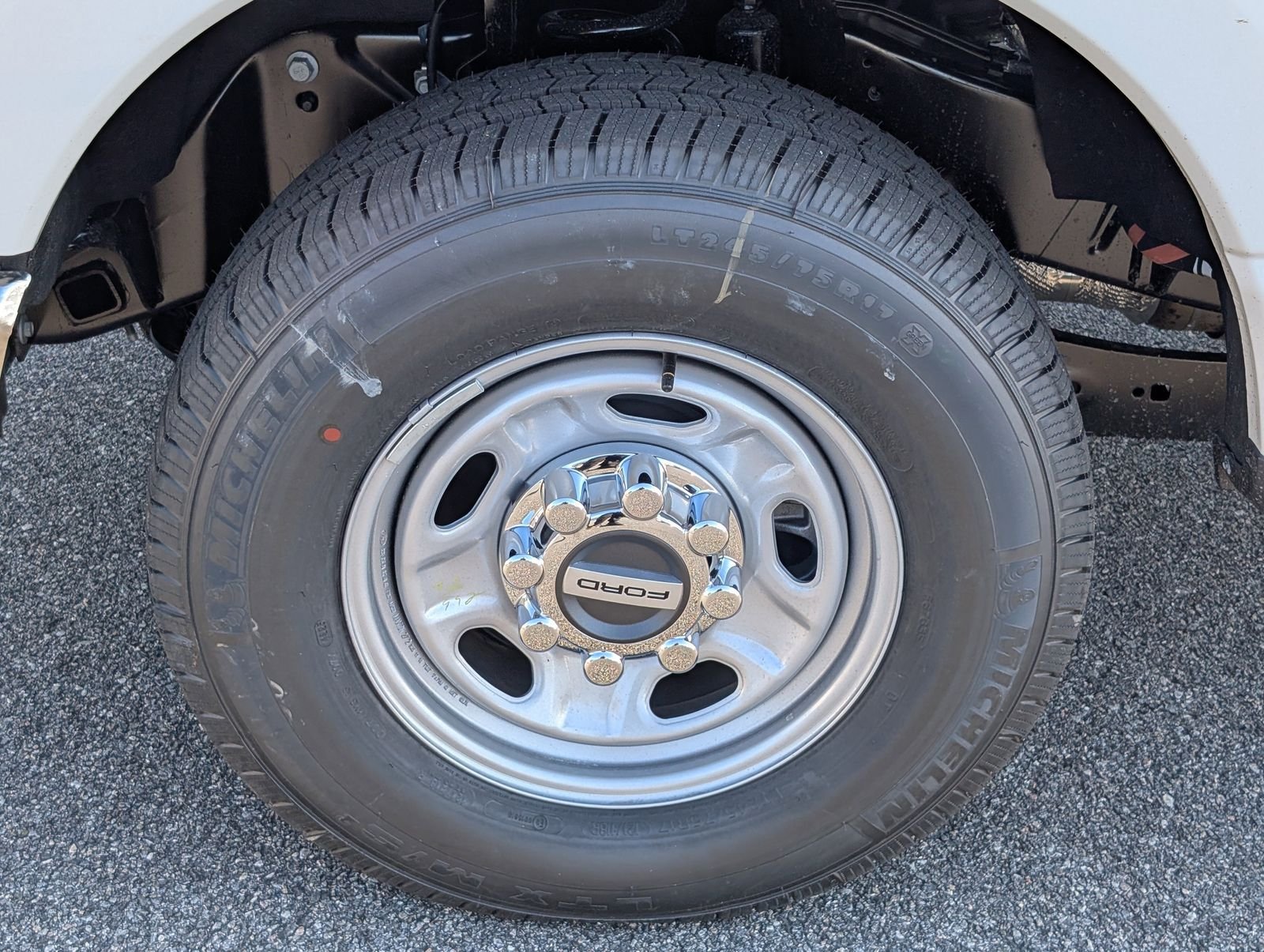 New 2026 Ford F250 XL w/ XL Chrome Package RWD image 13