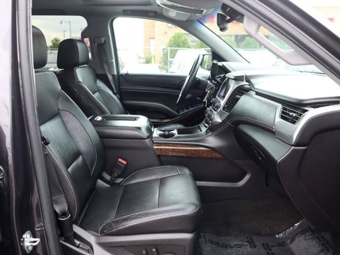 Used 2016 Chevrolet Tahoe LT AWD/4WD image 9