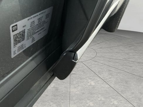 Used 2021 Cadillac XT6 Premium Luxury image 33