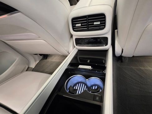 Certified 2023 Mercedes-Benz Maybach GLS 600 4MATIC image 15