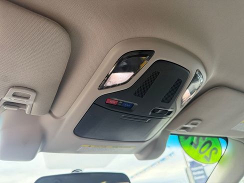 Used 2021 Subaru Outback Premium image 18