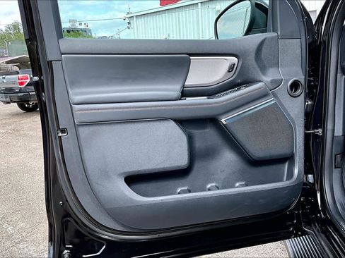 Certified 2025 Ford Expedition Active RWD image 22