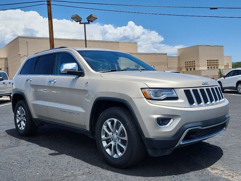 Used 2015 Jeep Grand Cherokee Limited w/ Luxury Group II AWD/4WD image 3