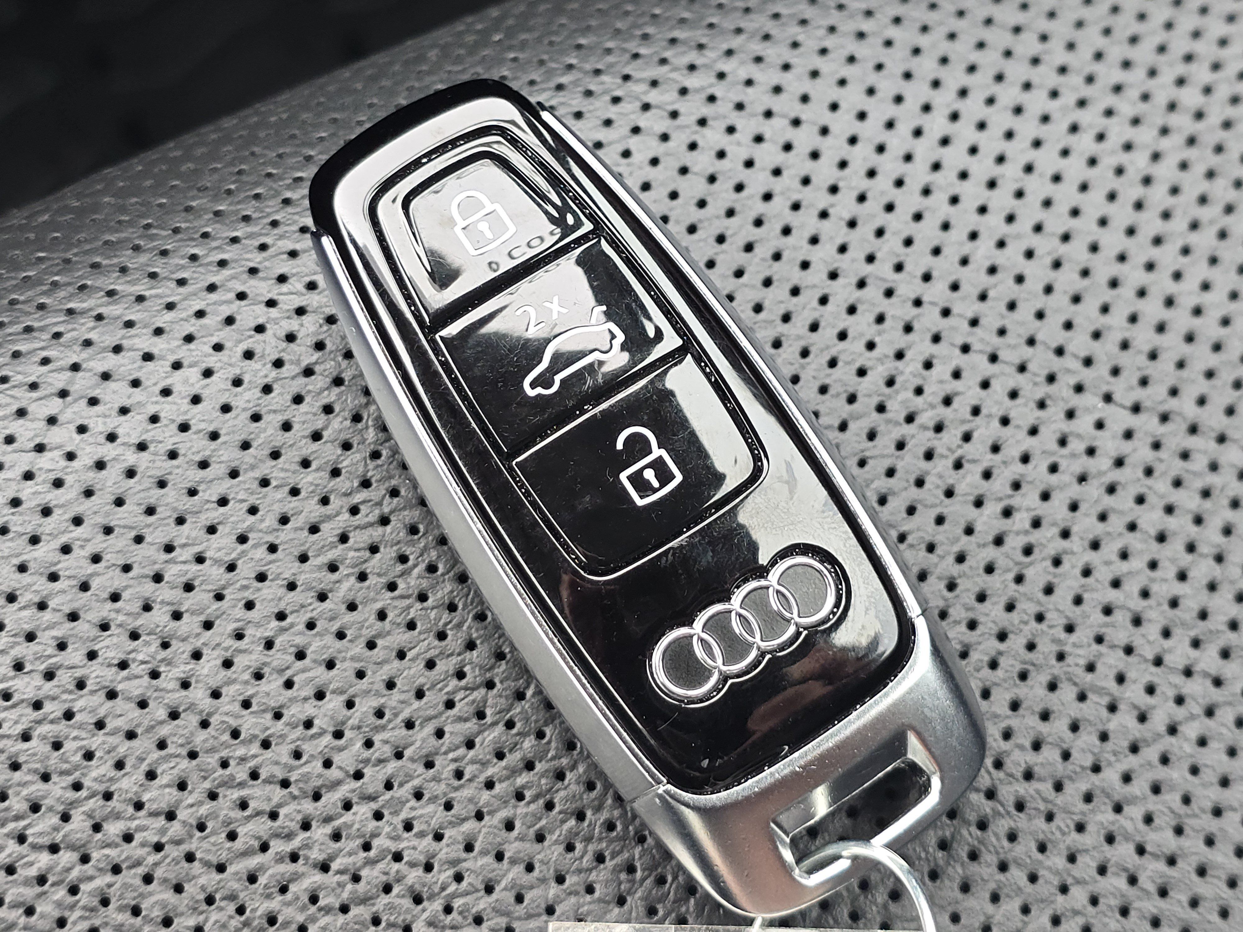Certified 2024 Audi Q7 3.0T Prestige AWD/4WD image 28