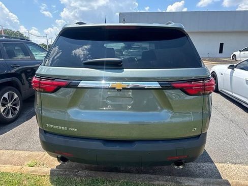 Used 2023 Chevrolet Traverse LT w/ LPO, Floor Liner Package AWD/4WD image 6