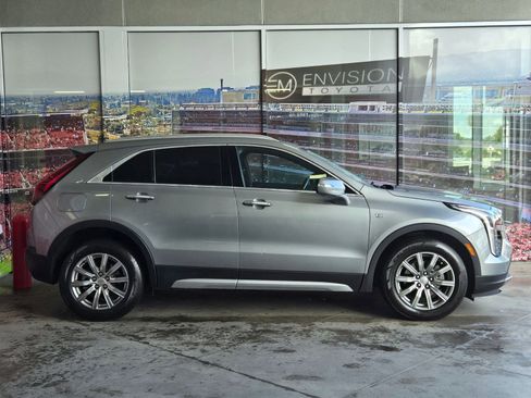Used 2023 Cadillac XT4 Premium Luxury AWD/4WD image 4