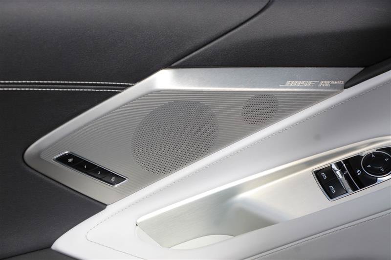 Used 2022 Chevrolet Corvette Stingray Preferred Cpe w/ Z51 Performance Package RWD image 27