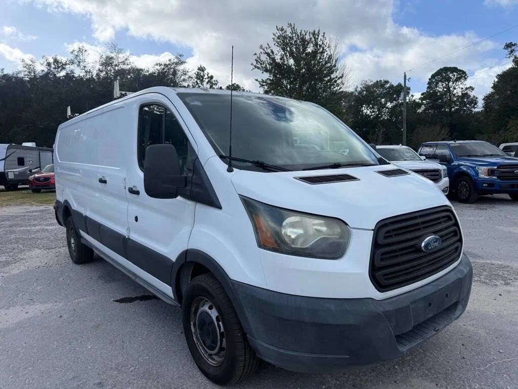 Used 2017 Ford Transit 250 148 Low Roof RWD image 3