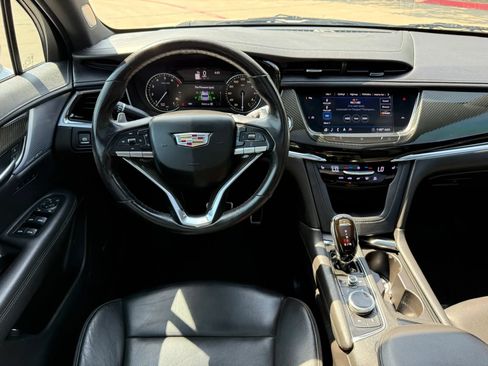 Used 2020 Cadillac XT6 Sport AWD/4WD image 14
