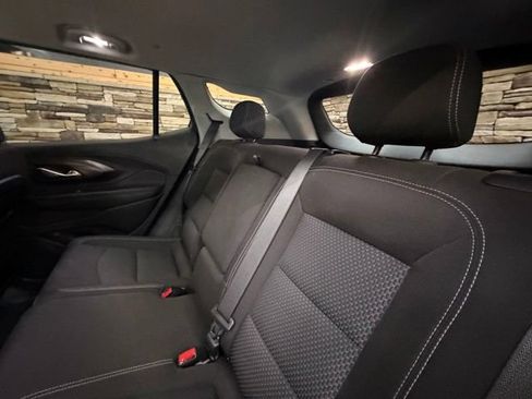 Used 2023 GMC Terrain SLE w/ Driver Convenience Package AWD/4WD image 32