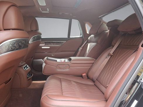 Used 2024 Genesis G90 3.5T AWD/4WD image 20