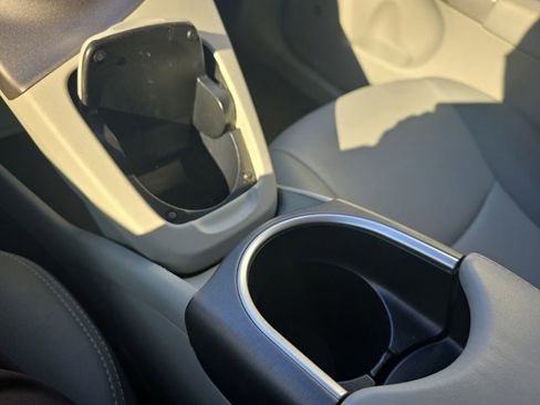 Used 2013 Toyota Prius Four image 27