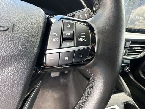 Used 2024 Ford Escape Platinum AWD/4WD image 31