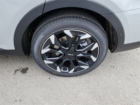New 2026 Kia Sorento SX image 30