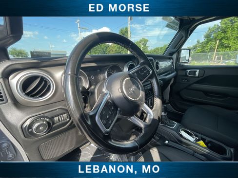 Used 2021 Jeep Wrangler Unlimited Sahara AWD/4WD image 10