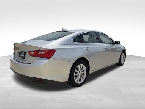 Used 2016 Chevrolet Malibu LT FWD image 5