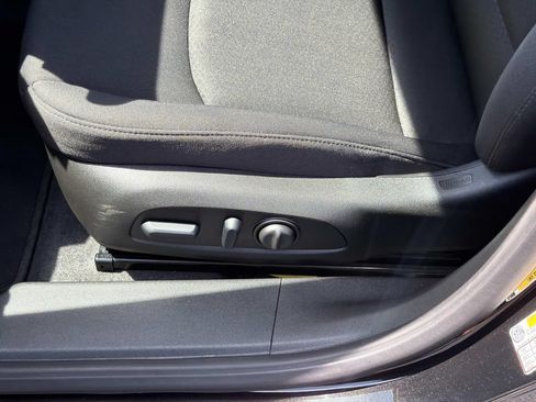 Used 2024 Chevrolet Malibu RS FWD image 21