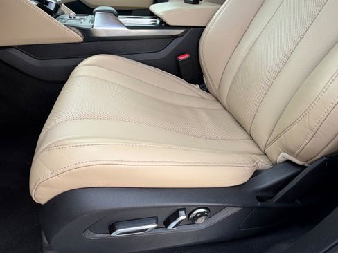 Used 2022 Acura MDX SH-AWD w/ Technology Package image 9
