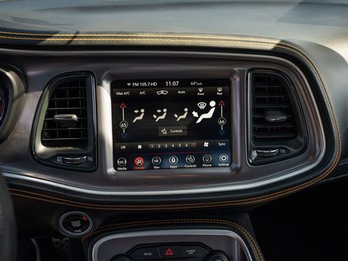 Used 2022 Dodge Challenger GT w/ Plus Package RWD image 43