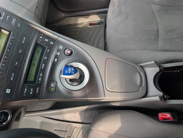 Used 2010 Toyota Prius Two FWD image 17