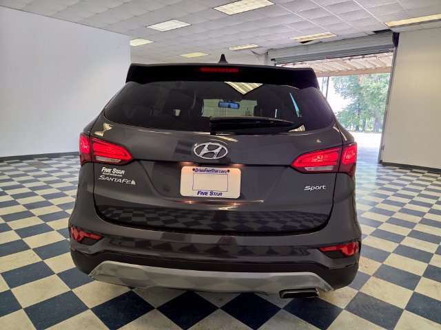 Used 2017 Hyundai Santa Fe Sport FWD image 6