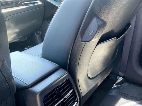 Used 2023 Kia Niro Wind FWD image 36