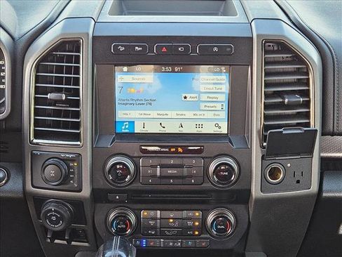 Used 2018 Ford F150 Raptor w/ Equipment Group 802A Luxury image 11