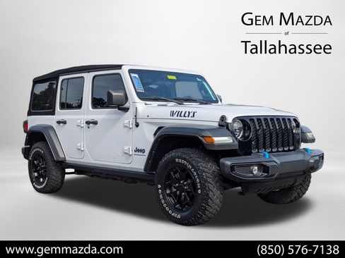 Used 2023 Jeep Wrangler Unlimited AWD/4WD image 1
