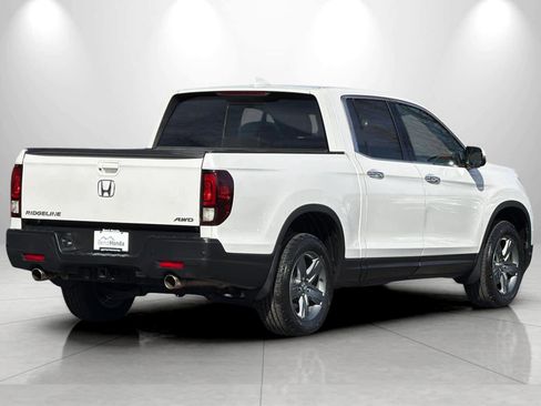 Used 2023 Honda Ridgeline RTL-E image 2