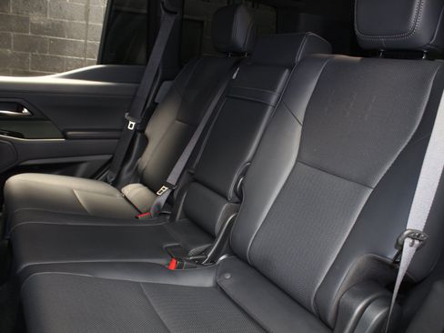 Used 2024 Lexus GX 550 AWD/4WD image 33