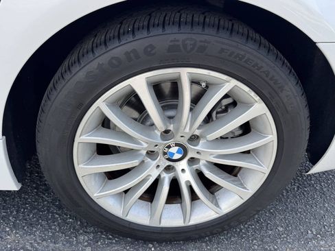 Used 2014 BMW 528i Sedan RWD image 17