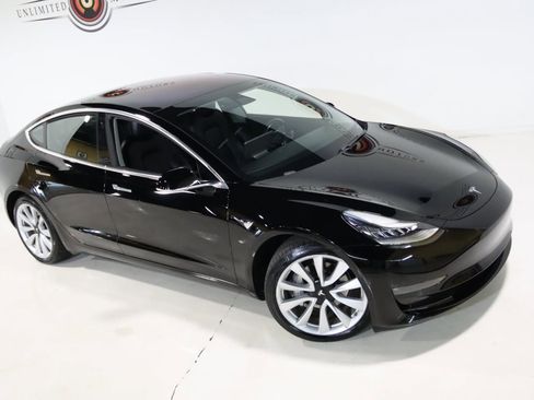 Used 2018 Tesla Model 3 Long Range image 8
