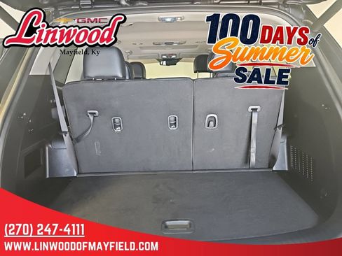 Used 2024 Kia Telluride EX w/ EX Captain's Chair Package AWD/4WD image 17