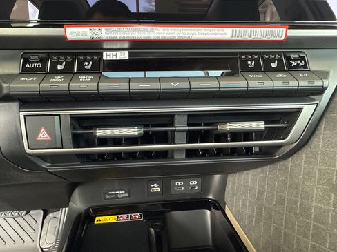 New 2026 Toyota Camry XLE image 28