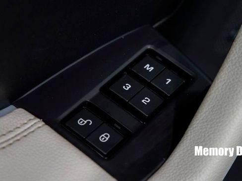 Used 2020 Jaguar F-PACE Prestige image 7