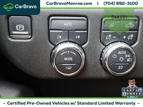 Certified 2025 GMC Sierra 1500 SLT AWD/4WD image 26