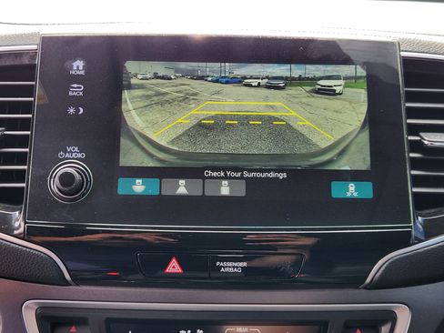 Certified 2021 Honda Pilot Special Edition image 13
