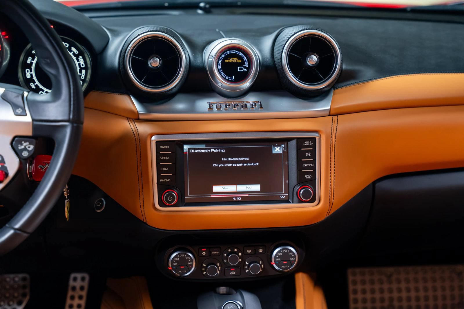 Used 2015 Ferrari California T RWD image 15