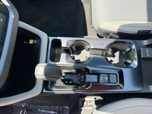 New 2026 Subaru Forester Premium AWD/4WD image 25