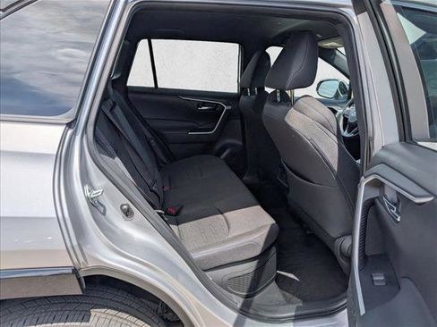Certified 2024 Toyota RAV4 SE AWD/4WD image 18