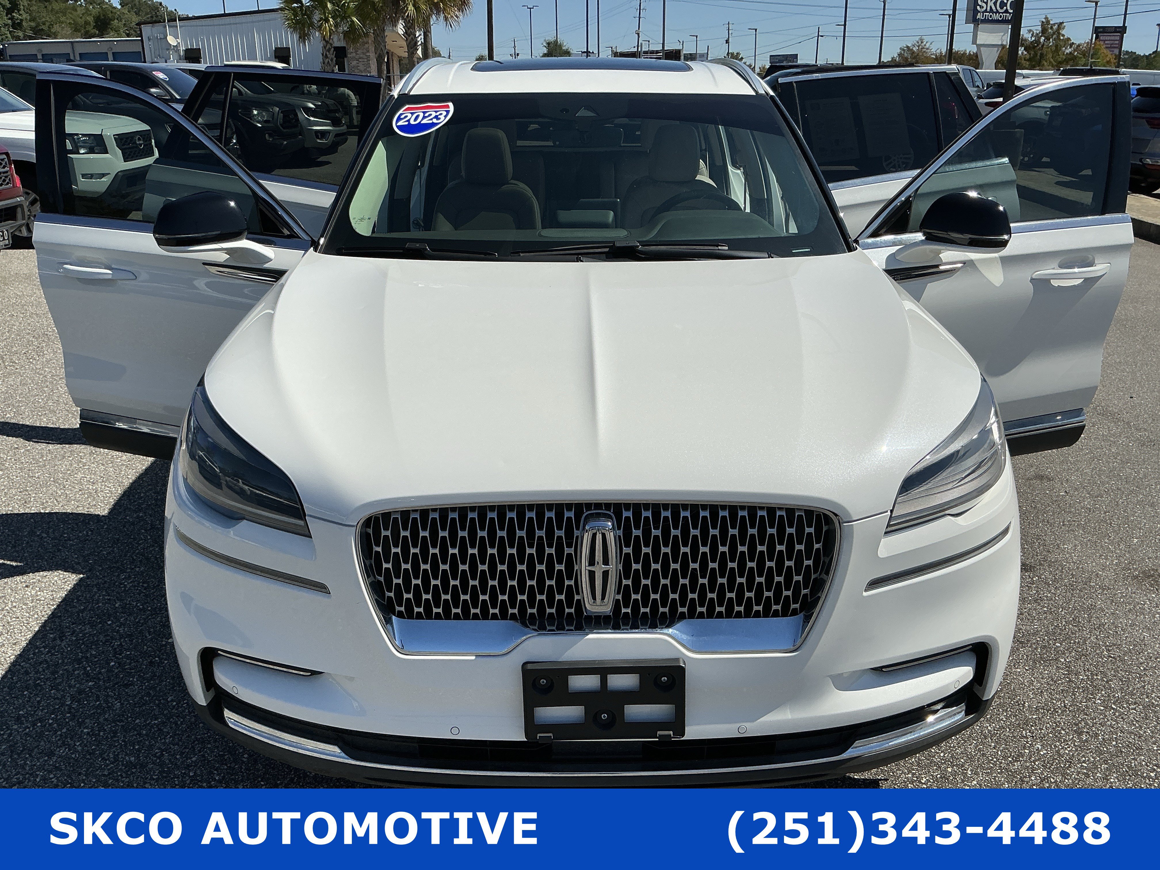 Used 2023 Lincoln Aviator 2WD w/ Premium Package image 36