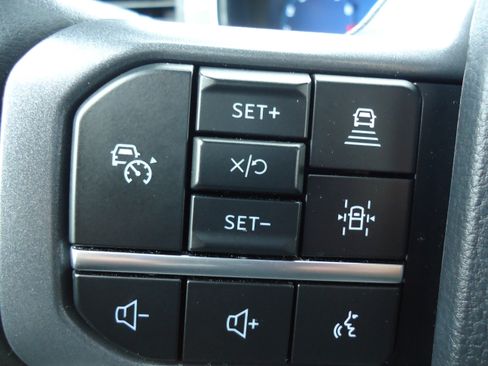 Used 2025 Ford F150 Lariat w/ Bed Utility Package AWD/4WD image 26