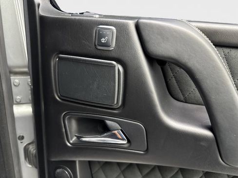 Used 2017 Mercedes-Benz G 550 Squared image 43