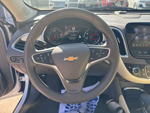 Used 2024 Chevrolet Malibu LT image 20